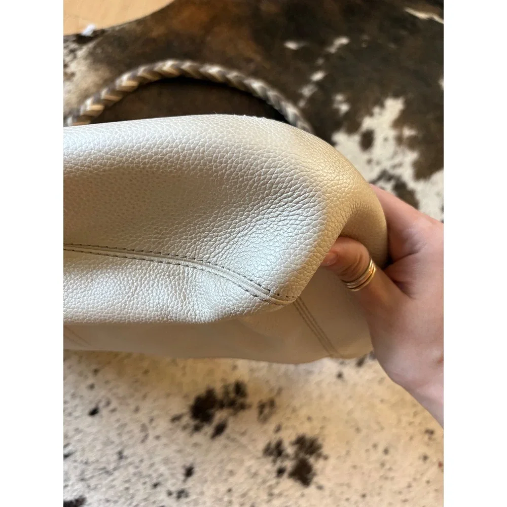 Brighton Barbados zip top‎ hobo bag In Cream